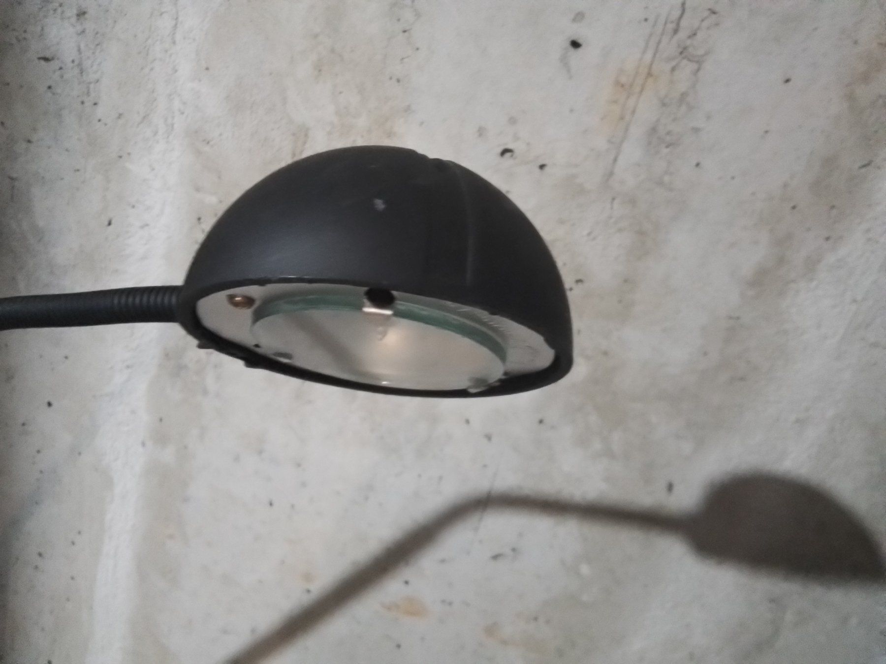 Ikea Lampade: IKEA Stehlampe Schwanenhals – Usato da Rüti ZH venduto da Velo-Jimmy 1