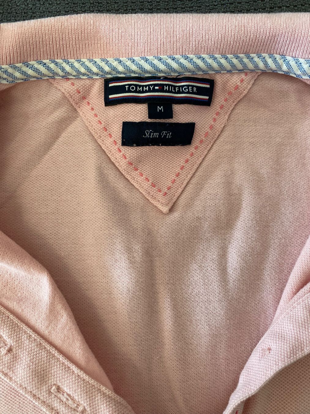 Tommy Hilfiger Magliette Polo: Tommy Hilfiger Polo – Nuovo (secondo la descrizione) da St. Margrethen SG venduto da lar_8z5g 2