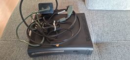 XBox 360 defekt mit Harddisk und vielen Spielen