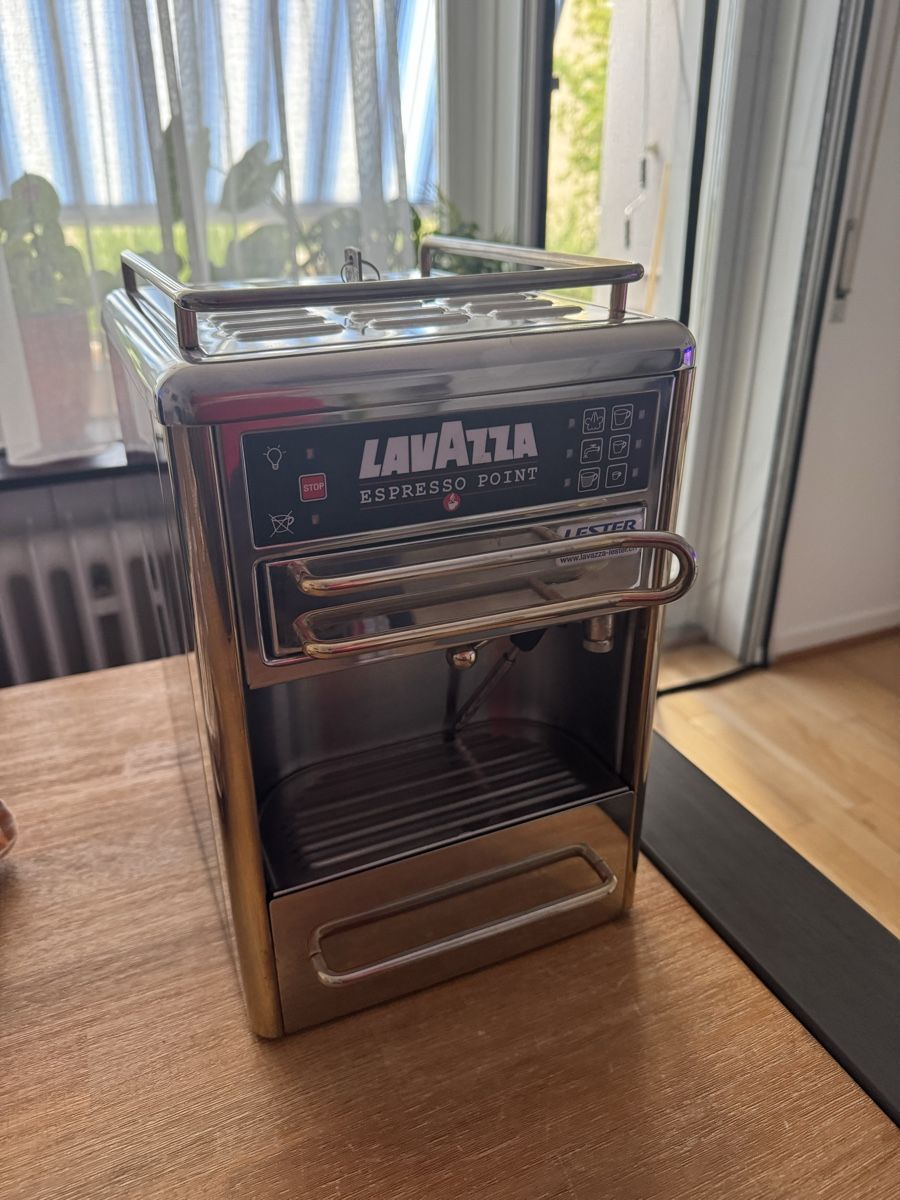 Lavazza Macchine per caffè & Macchine per espresso: Espresso Point Lavazza Matine Maschine – Usato da Basel venduto da YMSP 1