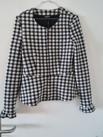 Review Jacke Gr.M