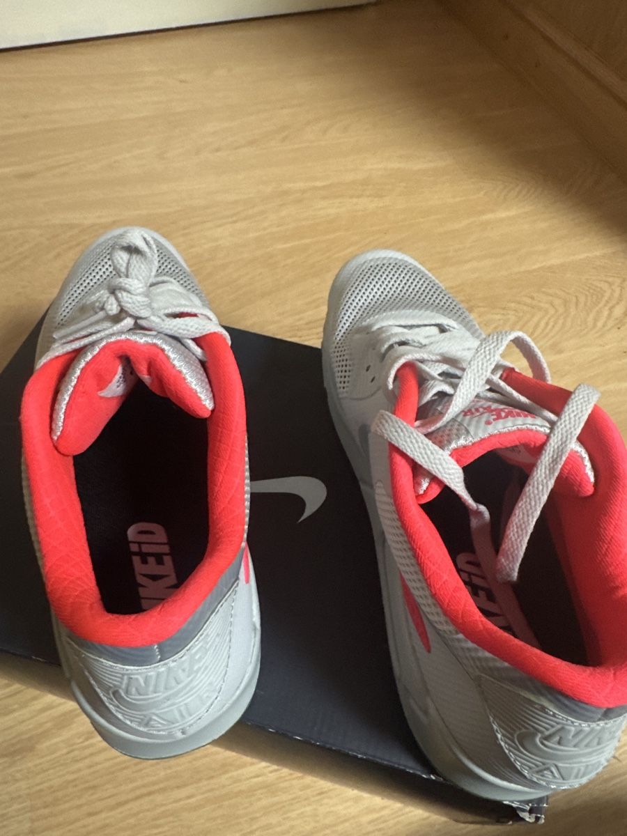 Nike Scarpe da uomo: Nike Air Max 90 hyperfuse Gr. 42.5 – Usato da Fislisbach venduto da PR-Trade 2