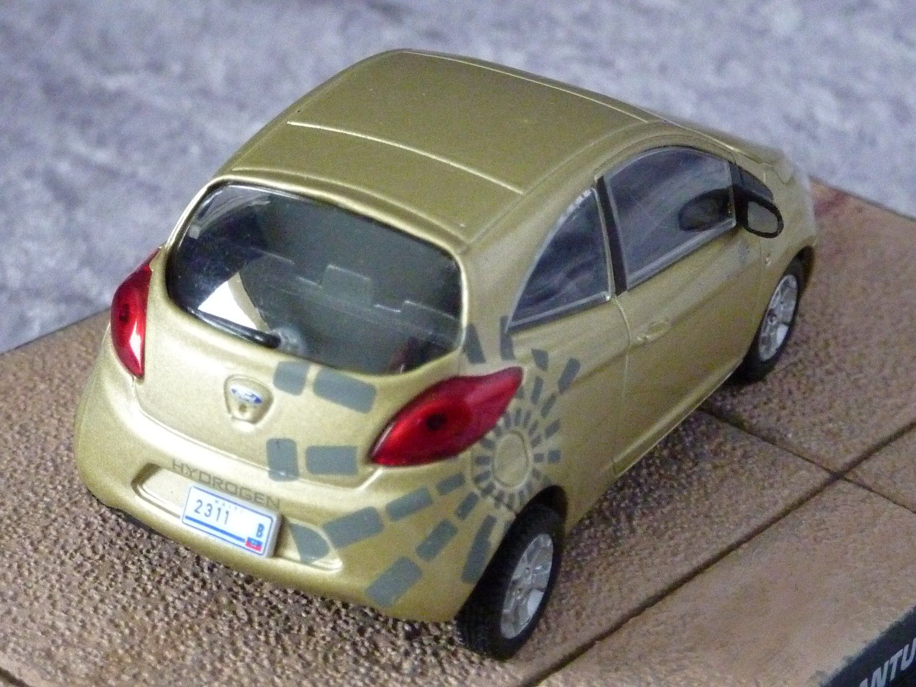 Ford Modellautos: Ford Ka James Bond 1:43 – Neu (gemäss Beschreibung) aus Dürrenäsch von modellautos4you 3