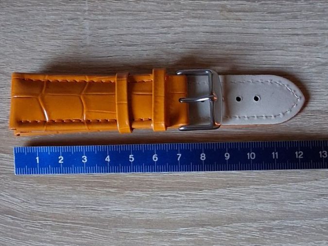 Bracciali & Braccialetti: 24mm Bracelet de montre en cuir – Nuovo (secondo la descrizione) da Biel/Bienne venduto da mod_c76f