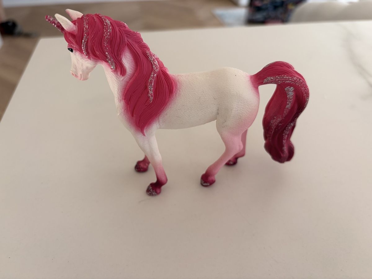 Schleich Statuette: Schleich Einhorn Feya, stehend – Usato da Wallisellen venduto da andrea.winter
