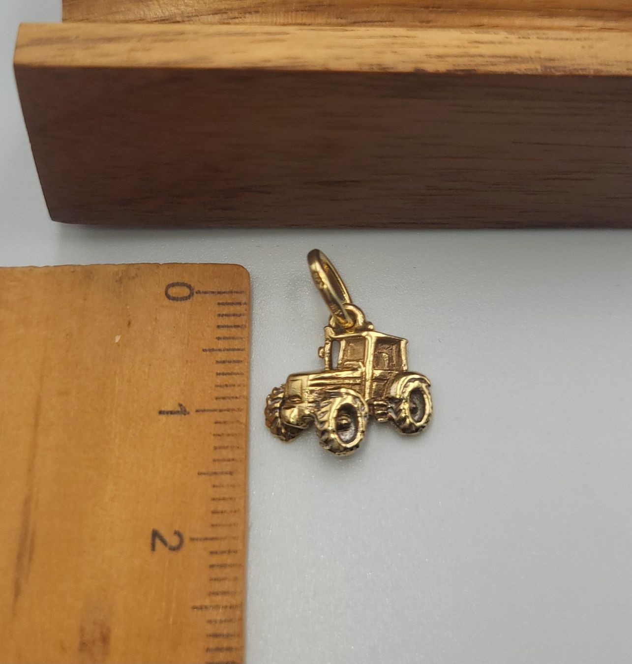 Ciondoli: Gold 375 Traktor Anhänger – Usato da Wald ZH venduto da Dasilver 3