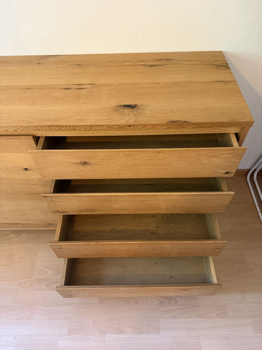 Cassettiere: Sideboard / Kommode aus Massivholz – Usato da St. Gallen venduto da n13m4nn5 5