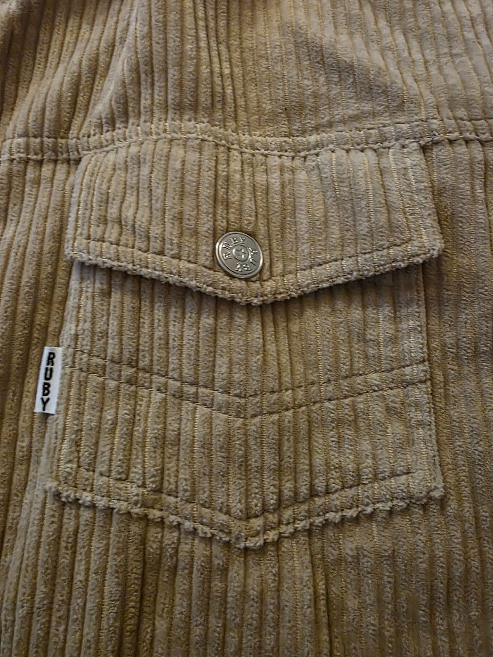 Hemden: Ruby Cordhemd Baumwolle beige Grösse S 36 neuwertig – Gebraucht aus Malans GR von Pat800 2