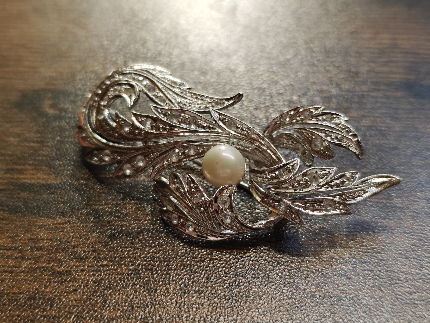 Broschen & Nadeln: Silber Brosche mit Perle – Gebraucht aus Malans GR von mesmen 1