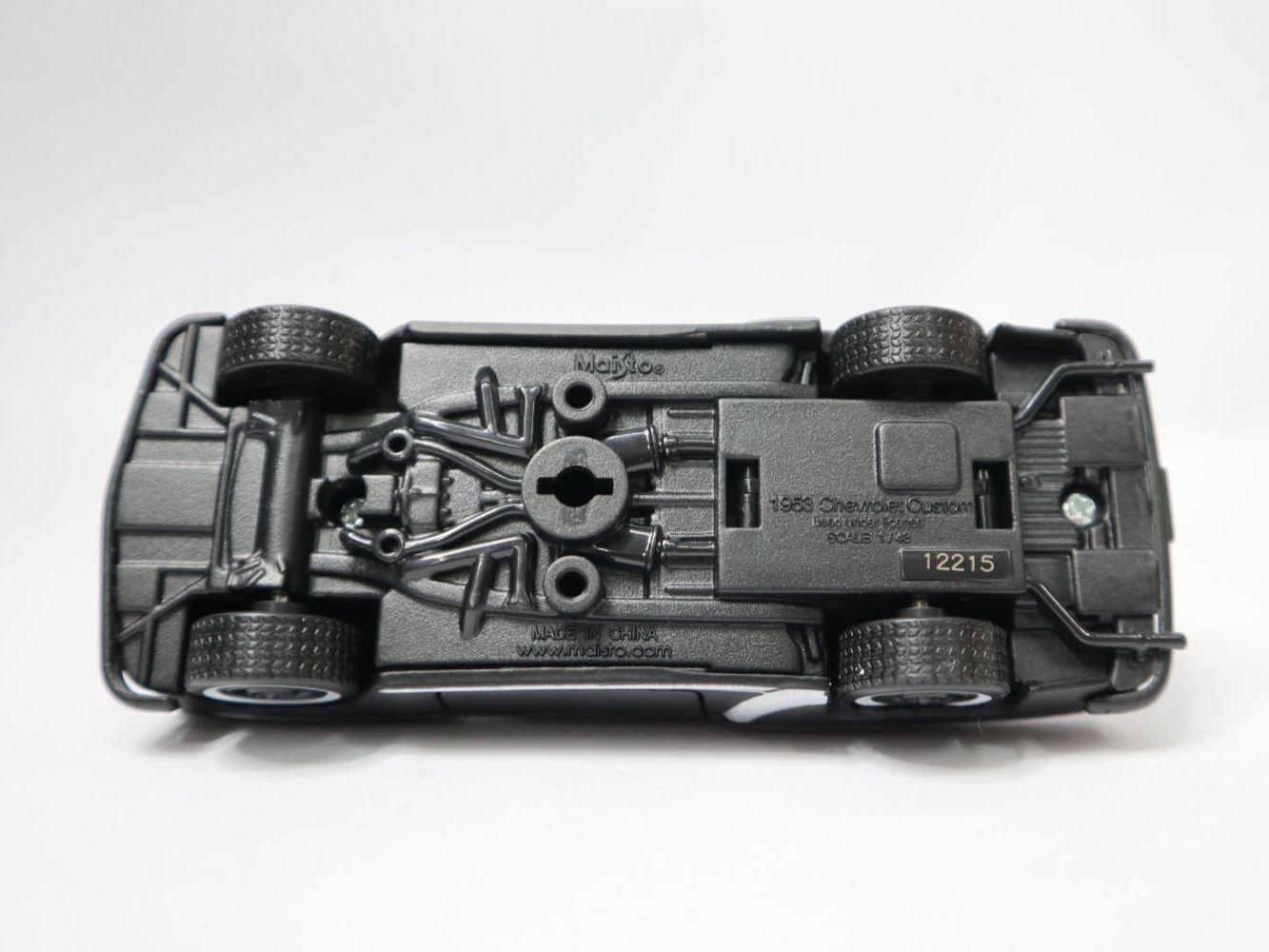 Maisto Modellini d'auto: 1953 Chevrolet Custom 1:43 neu – Nuovo (secondo la descrizione) da Eschenbach SG venduto da Astalavista 6