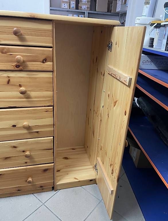 Cassettiere: Möbel aus Holz – Usato da Nussbaumen AG venduto da Simon_27 1