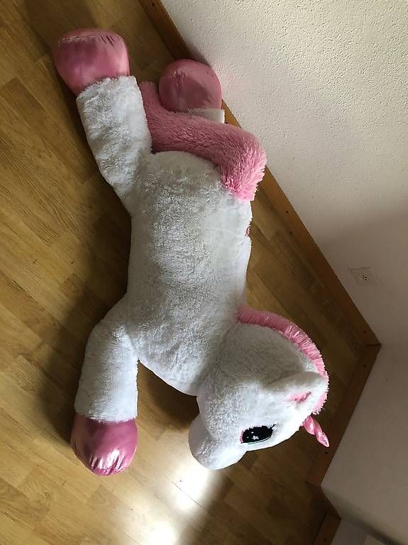 Spielzeuge: Peluche licorne – Gebraucht aus Riex von sie_ngx9