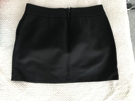 Schwarzer Minirock von ZARA, 43% Wolle