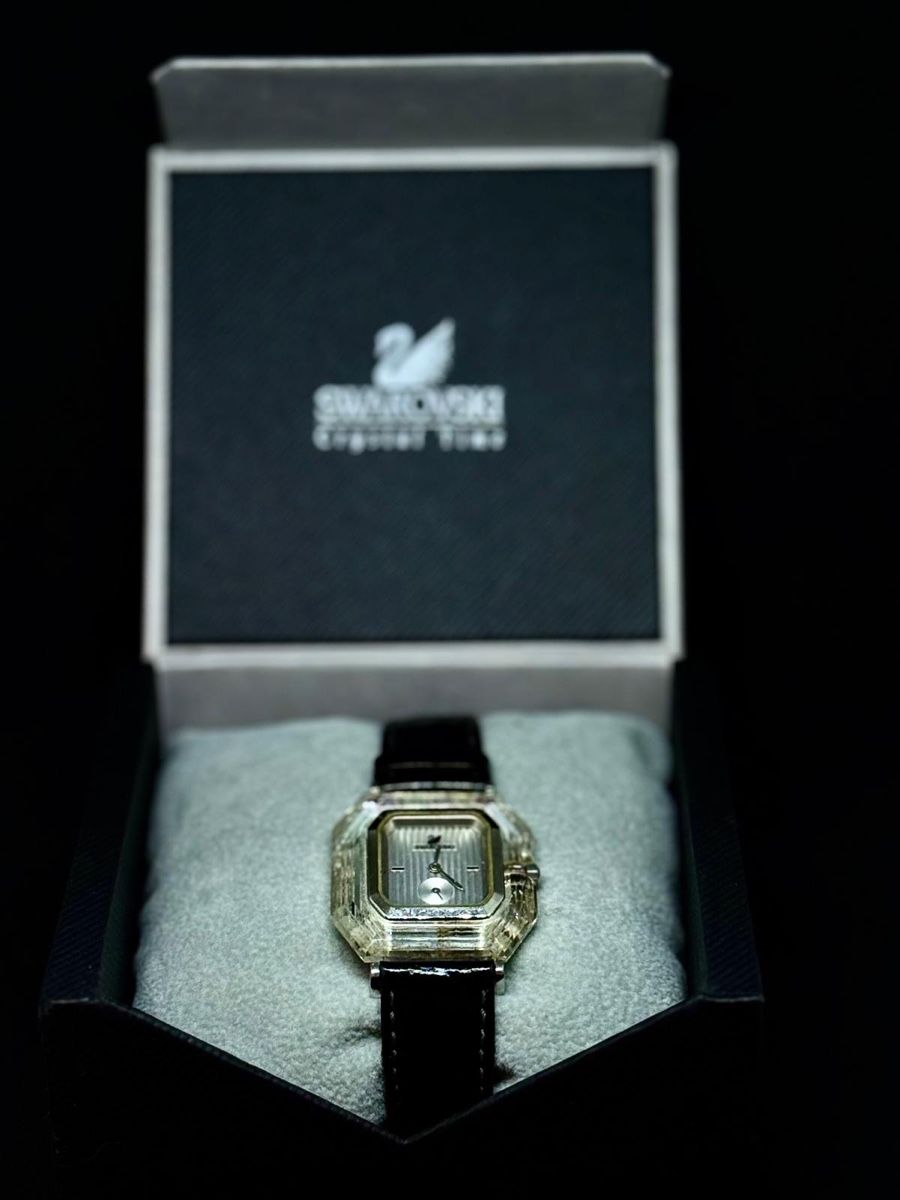 Swarovski Uhren: Swarovski Crystal Time Watch – Gebraucht aus Lugano von Paolabiesse 3