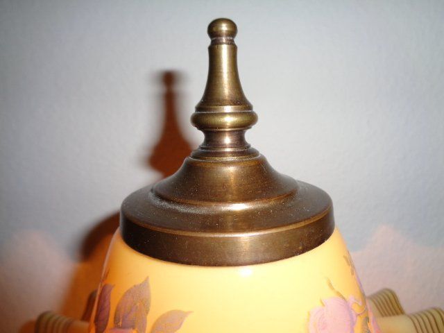 Lampade: Tischleuchte aus Glas und Holz – Usato da Zürich venduto da Paykan 7