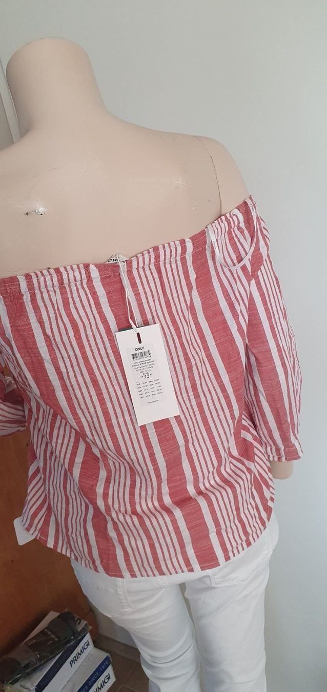 Only Camicette: Neu Carmenbluse von ONLY  divers Grössen – Nuovo e nell'imballaggio originale da Urdorf venduto da villakagu 2