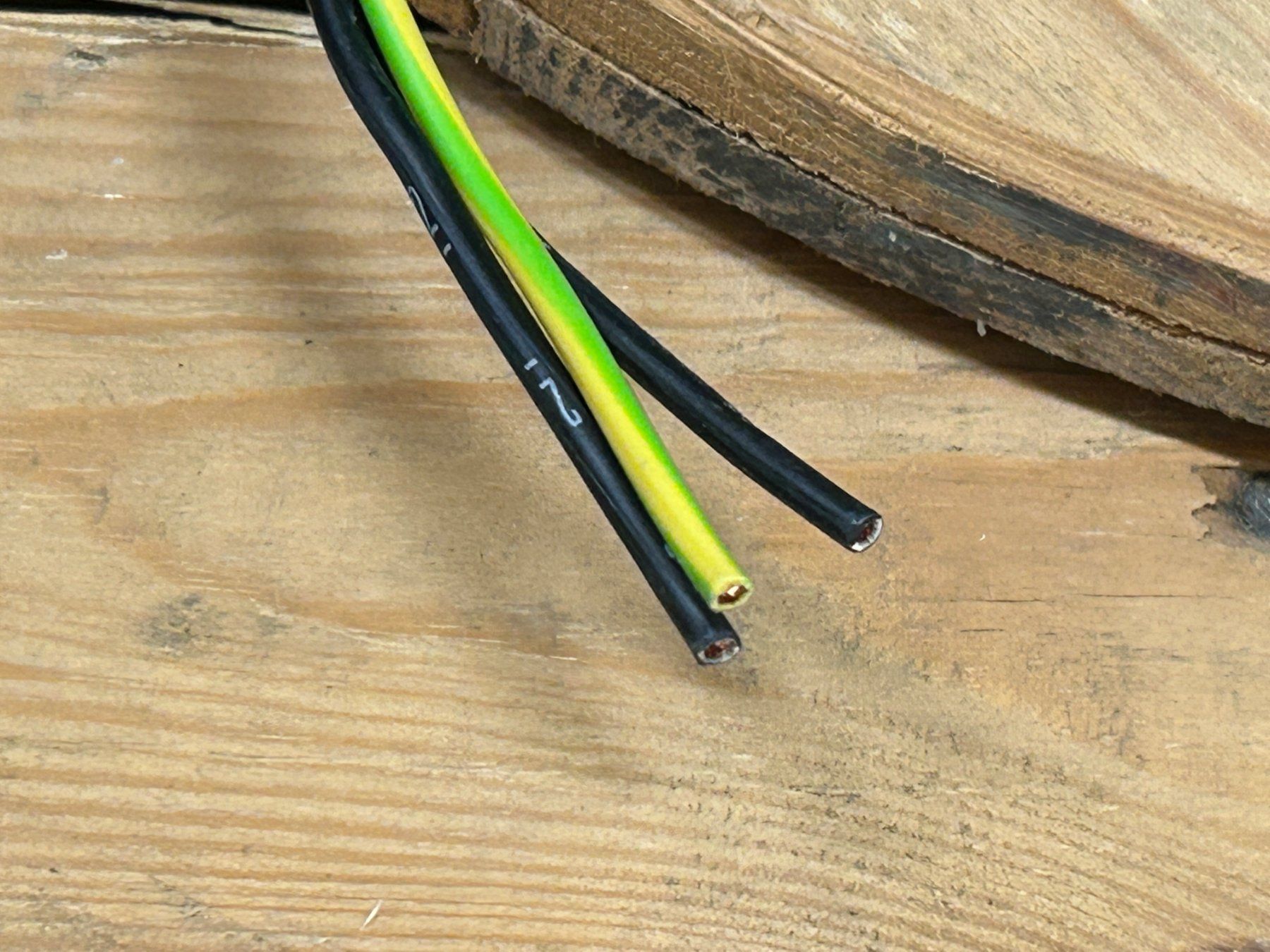 Kabel: Posten Kabel / Litzen - Kupferkabel – Neu (gemäss Beschreibung) aus Zofingen von Maschinenfabrik 2