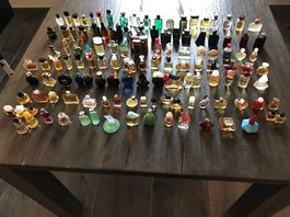 Parfum-Miniaturen Sammlung | Über 100 Flakons | Nur komplett