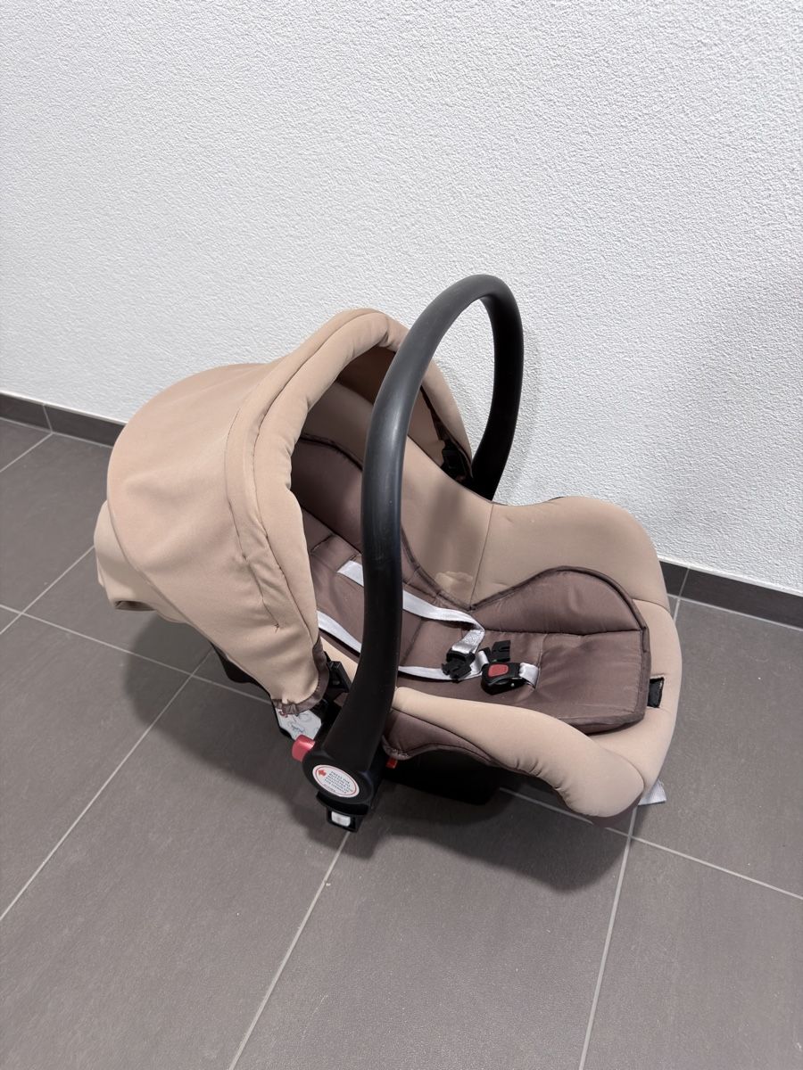 Carrozzine: Kinderwagen- und Babyschalen-Set – Usato da Glis venduto da lm2612 1