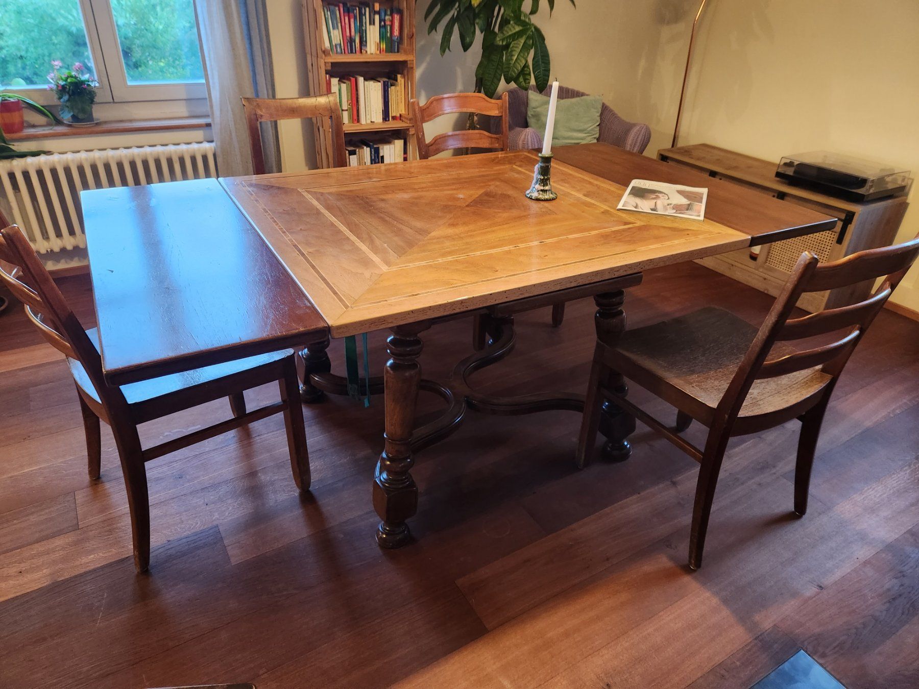 Tavoli: Tisch Holz mit Intarsien – Usato da Luzern venduto da mir_6zxt