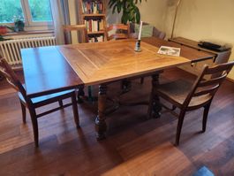 Tisch Holz mit Intarsien