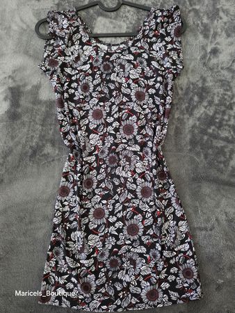Summer Dress Pattern Black White Red fits xxs to xs only new