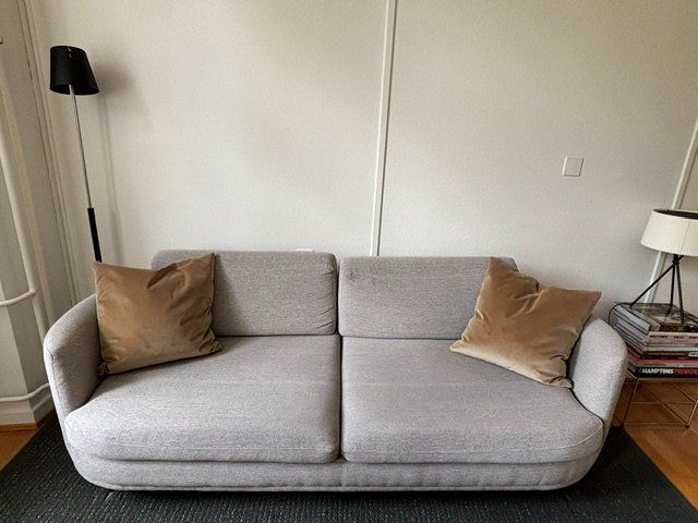Sofas: 3-er Sofa mit Kissen – D'occasion à Winterthur par monawintour