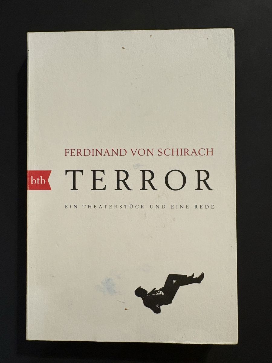 Libri: Terror (Ferdinand von Schirach) – Usato da Lyss venduto da mat_hsq2