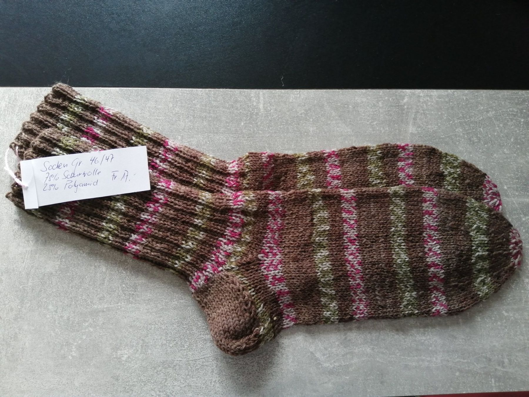 Calze: Socken handgestrickt, Grösse: 46/47 – Nuovo (secondo la descrizione) da Altstätten SG venduto da willipatricia