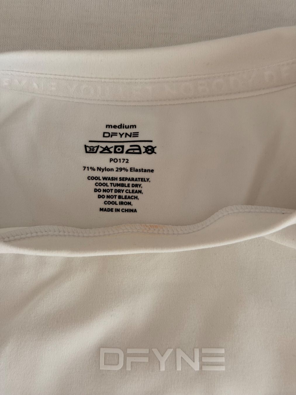 DFYNE Tops: DFYNE Long Sleeve – Gebraucht aus Wangen ZH von sha_5flw 1