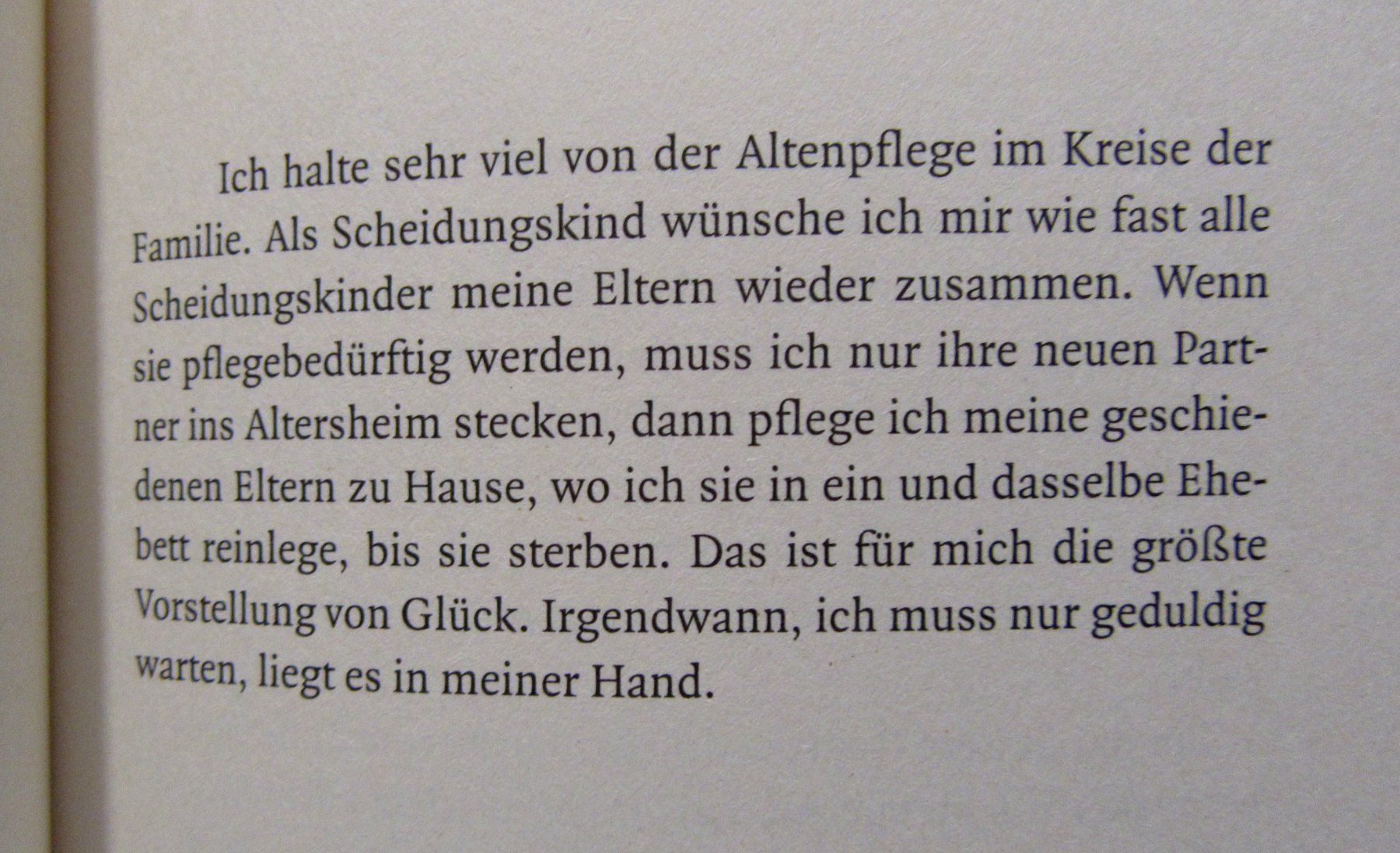 Libri: Feuchtgebiete - von Charlotte Roche – Usato da Auenstein venduto da Padabimbim 2