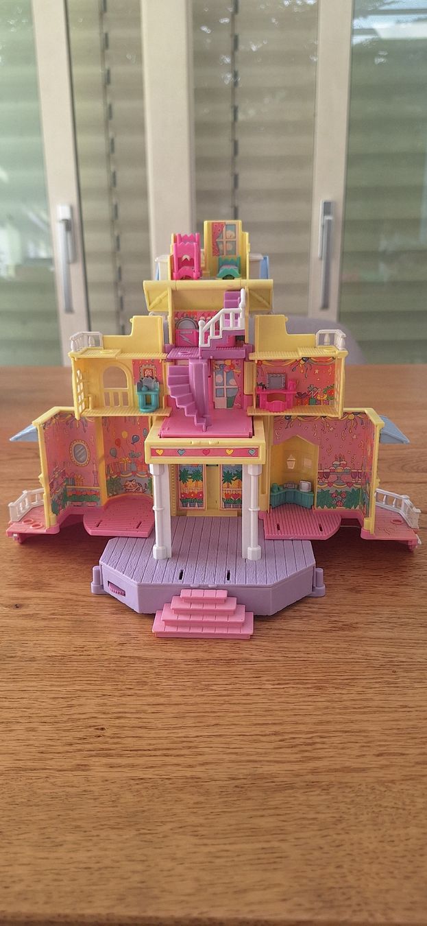 Polly Pocket Giocattoli: Polly Pocket Strandhaus – Usato da Gränichen venduto da Blt5 3