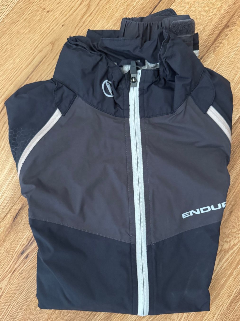 Endura Giacche: Endura MTB Regenjacke Grösse M – Usato da Kestenholz venduto da ste_dt6j 2