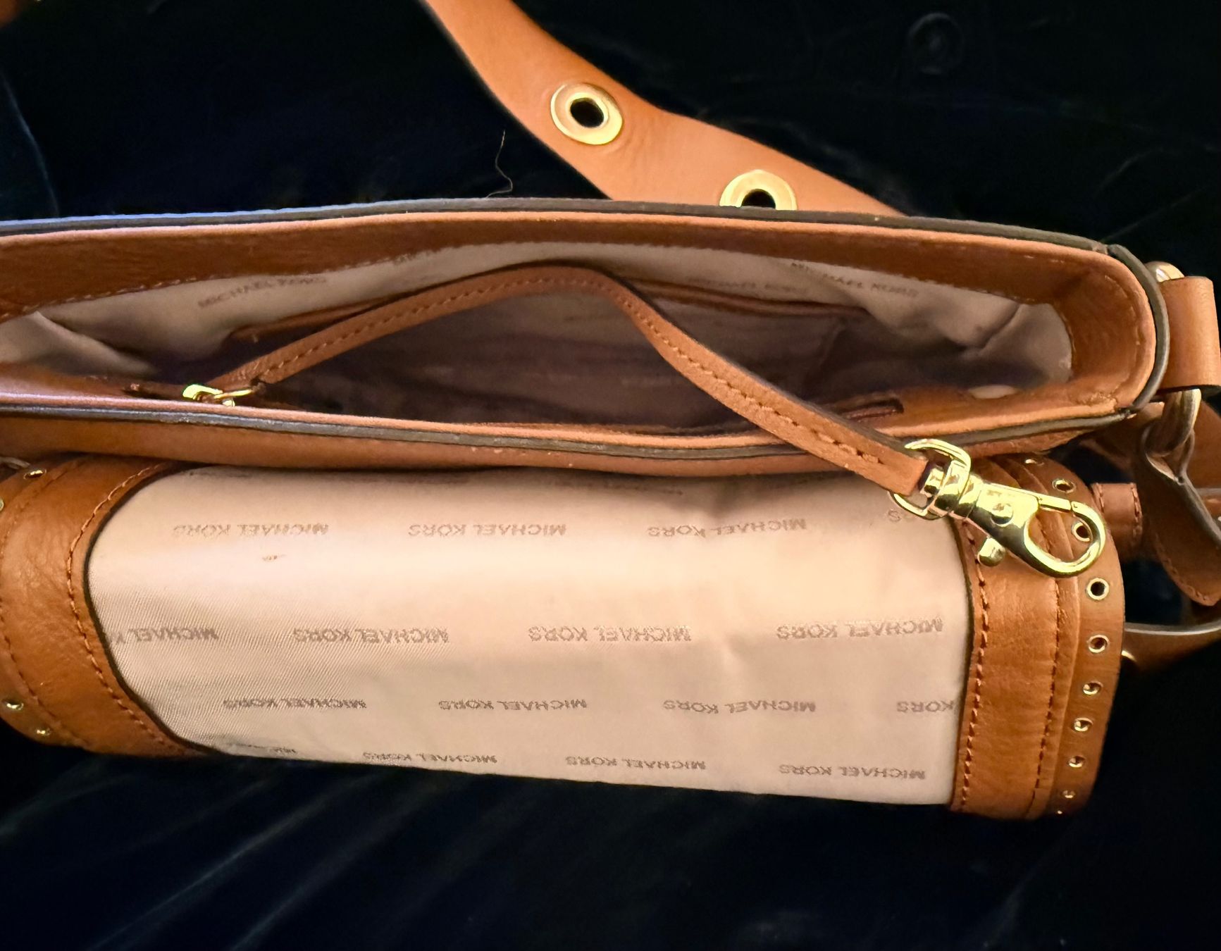 Michael Kors Borse da donna: Handtasche Michael Kors Boho Style – Usato da Basel venduto da grabersy 3