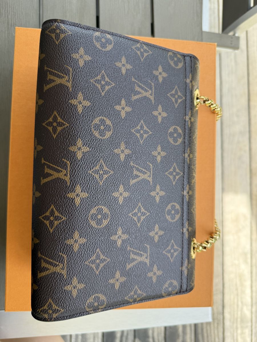 Louis Vuitton Taschen für Damen: Louis Vuitton Victoire Monogram Noir Schultertasche – Gebraucht aus Muttenz von jus_nkk2 3