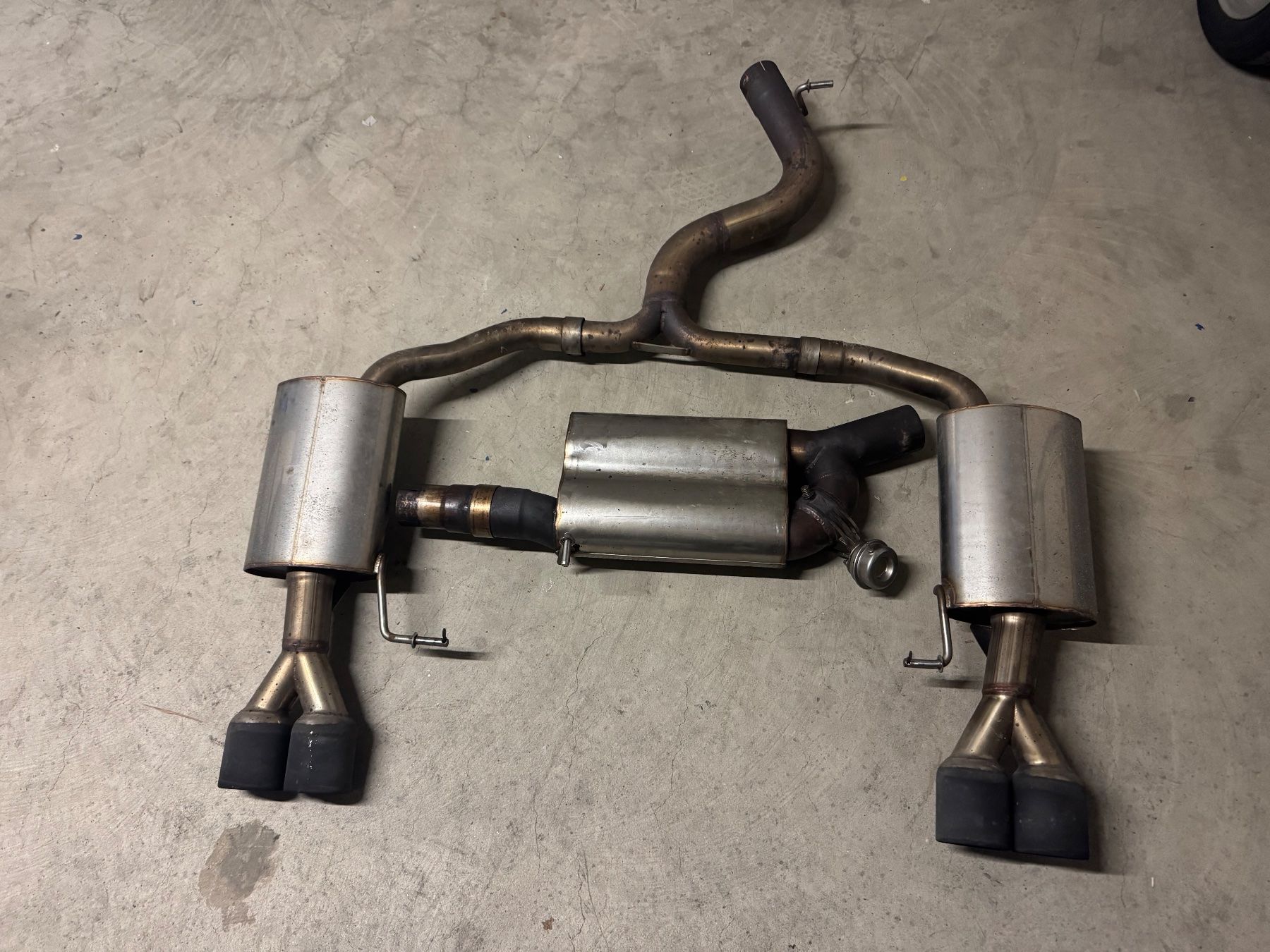 Sistemi di scarico: Echappement Golf 7r Variant homologué – Usato da Bossonnens venduto da Bengranch