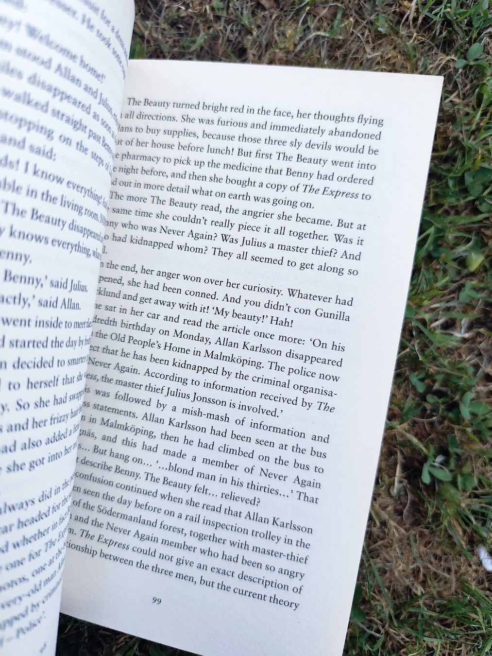 Libri: The Hundred-Year-Old Man Jonas Jonasson Book – Usato da Mägenwil venduto da VintageGirly 4