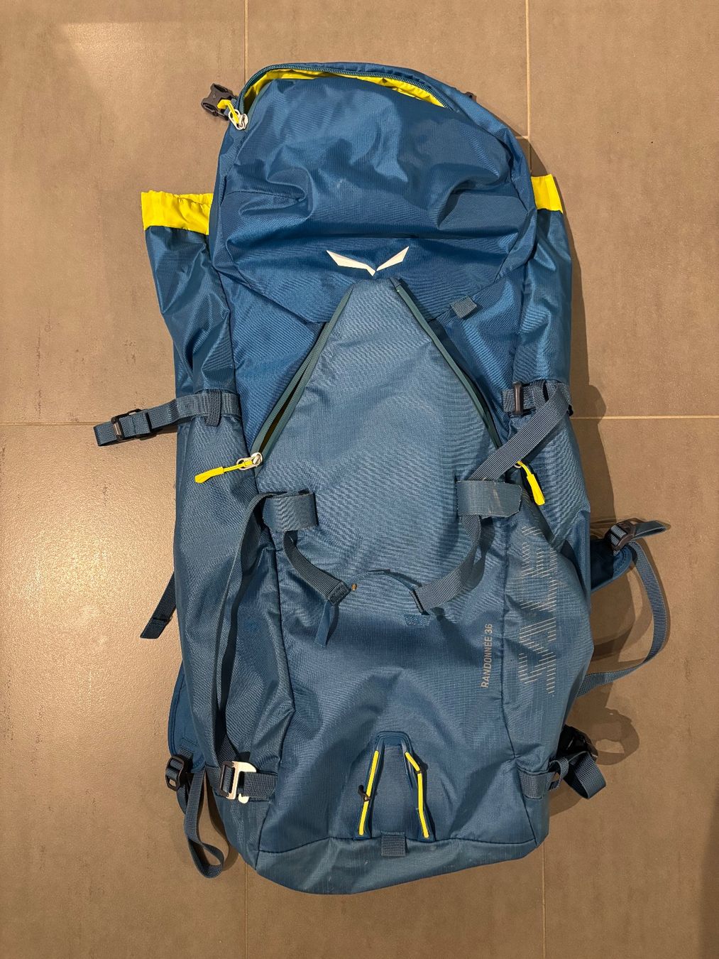 Salewa Sacs à dos: Salewa Skitourenrucksack, 36l – D'occasion à Alterswil FR par bibabelle