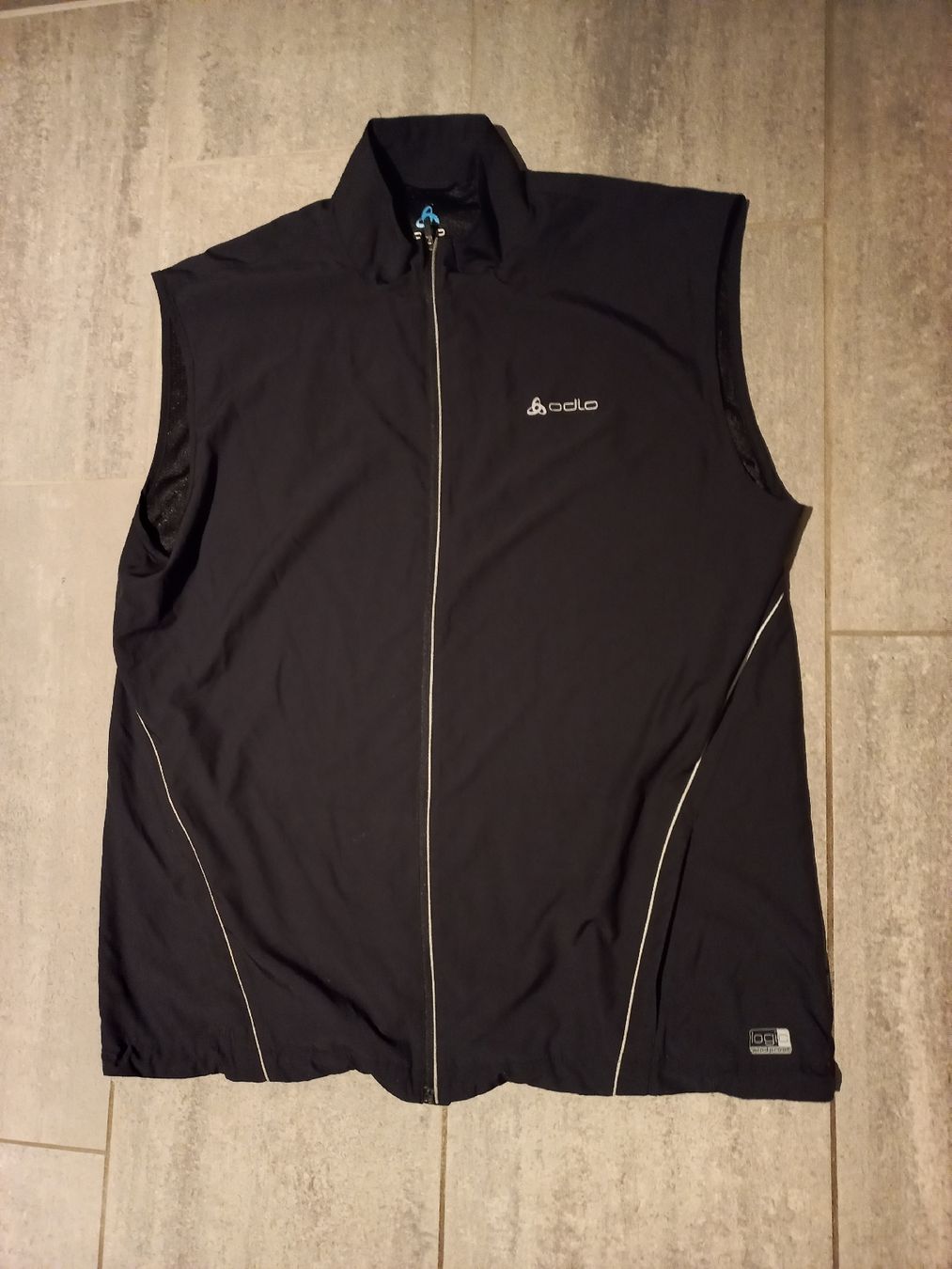 Odlo Gilet & Giacche: Weste Gr. XXL von Odlo – Usato da Oberuzwil venduto da venditum.
