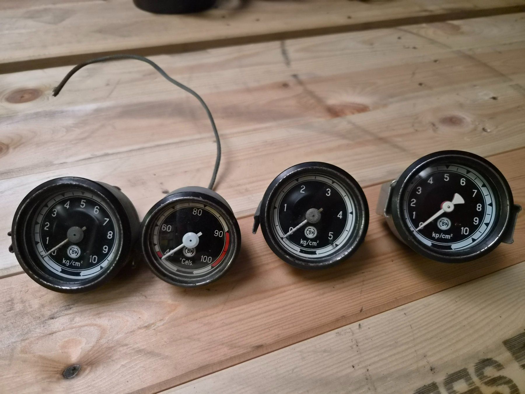 FBW Camions: Original VDO Manometer von FBW Oldtimer LKW – Défectueux à Dürnten par Bachtel84