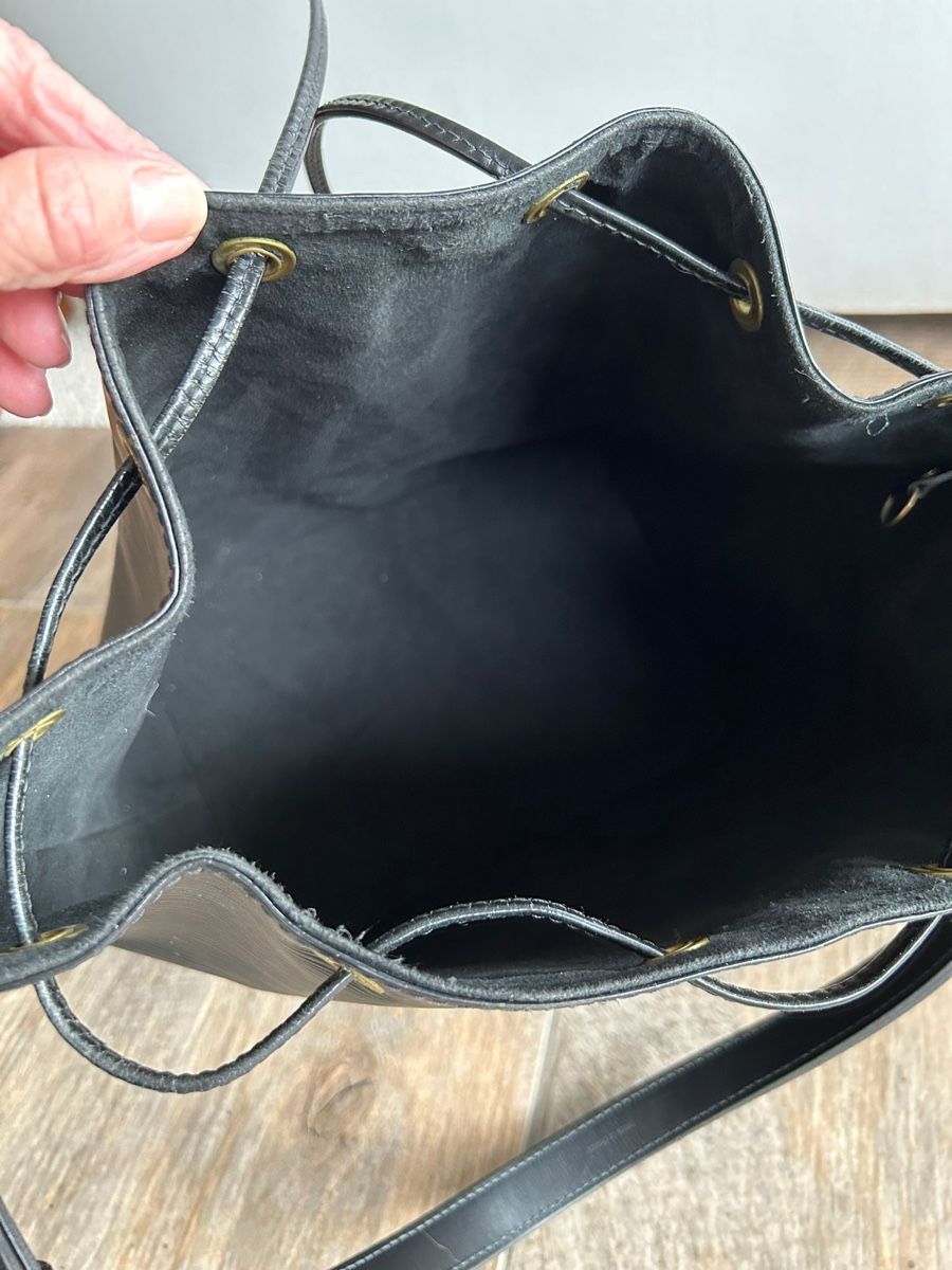Louis Vuitton Borse da donna: LV Tasche  – Usato da Lengnau BE venduto da juliachristen 1