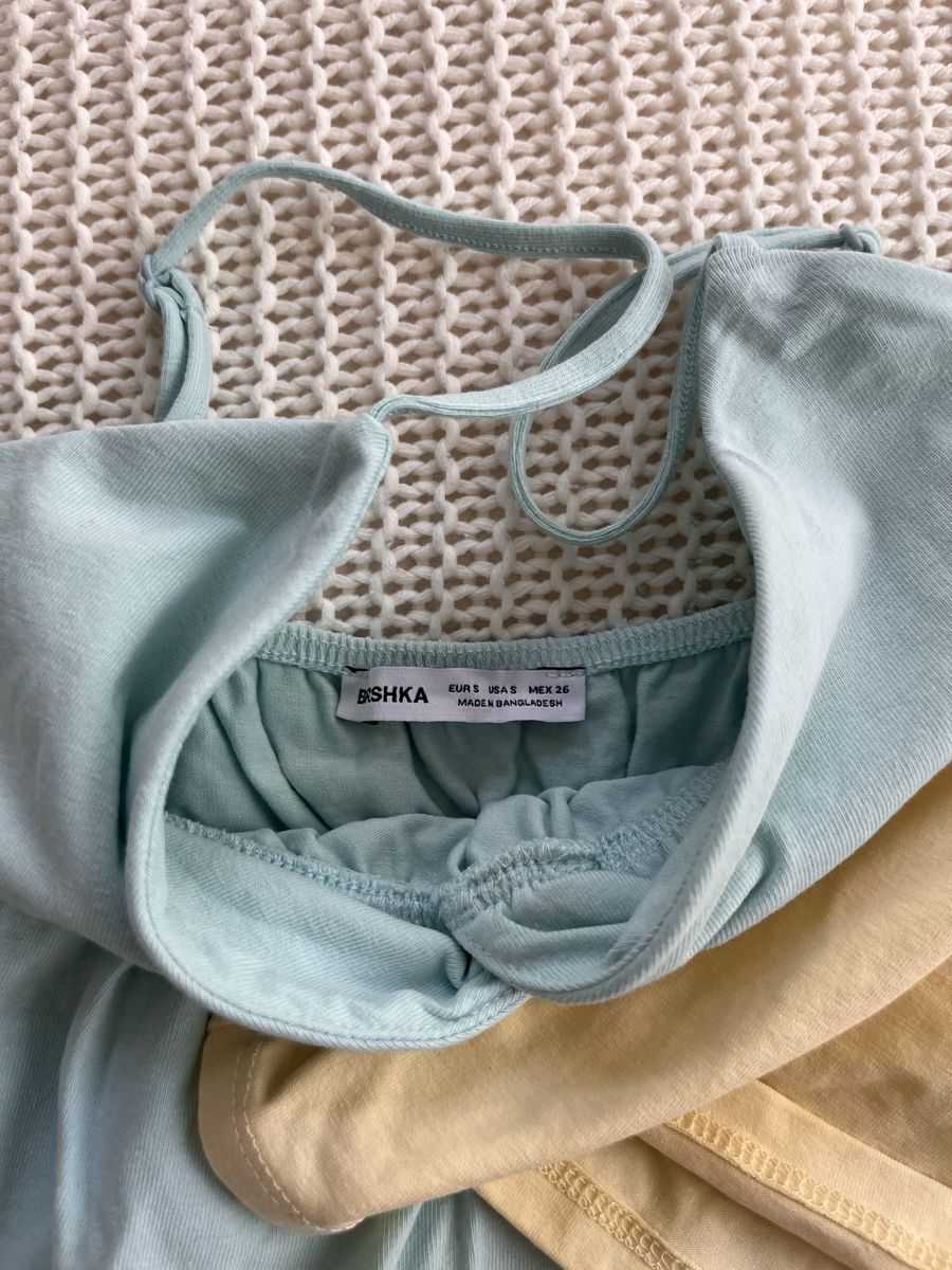 Bershka Top: Zwei Tops Bershka  – Usato da Neudorf venduto da wen_9jfq 1