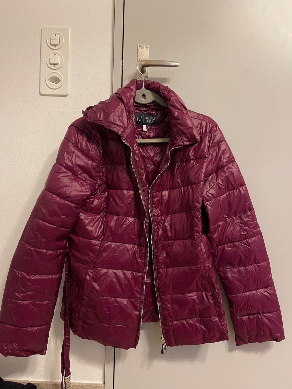 Armani Giacche: Armani Jeans Steppjacke – Usato da Zürich venduto da WeisserPlanet