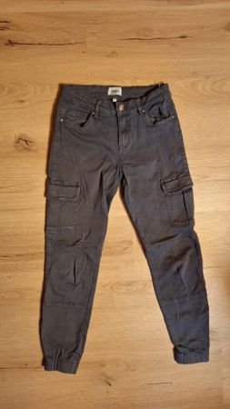 Jeans ONLY Gr. 34/30 (Gr. 152) dunkelgrau, WIE NEU