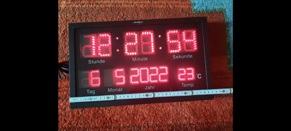 LED-Funk-Uhr mit Datum & Temperatur, 412 blaue LEDs