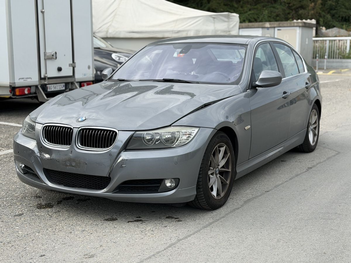 BMW Automobili: BMW 325i Automat Facelift  – Usato da Winznau venduto da Autoart-Winznau 3