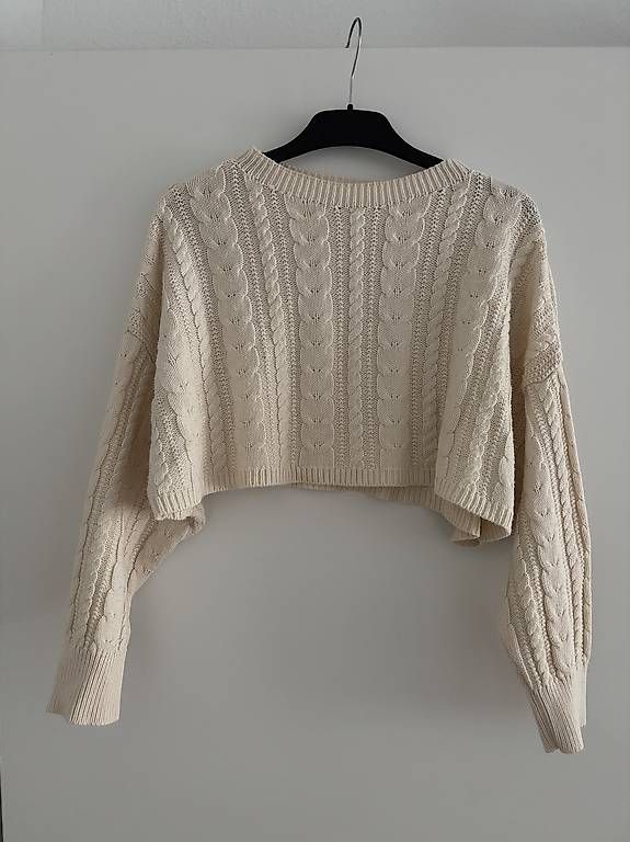 Stradivarius Maglioni & Felpe: Stradivarius kurzer Strickpullover beige Gr. S – Usato da Luzern venduto da aloevira