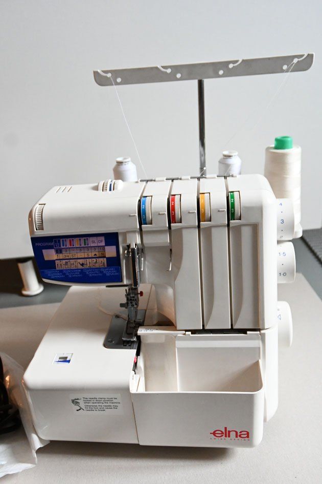 Elna Nähmaschinen: Surjeteuse Elna 664 Pro – Gebraucht aus Bulle von vtheiler 1