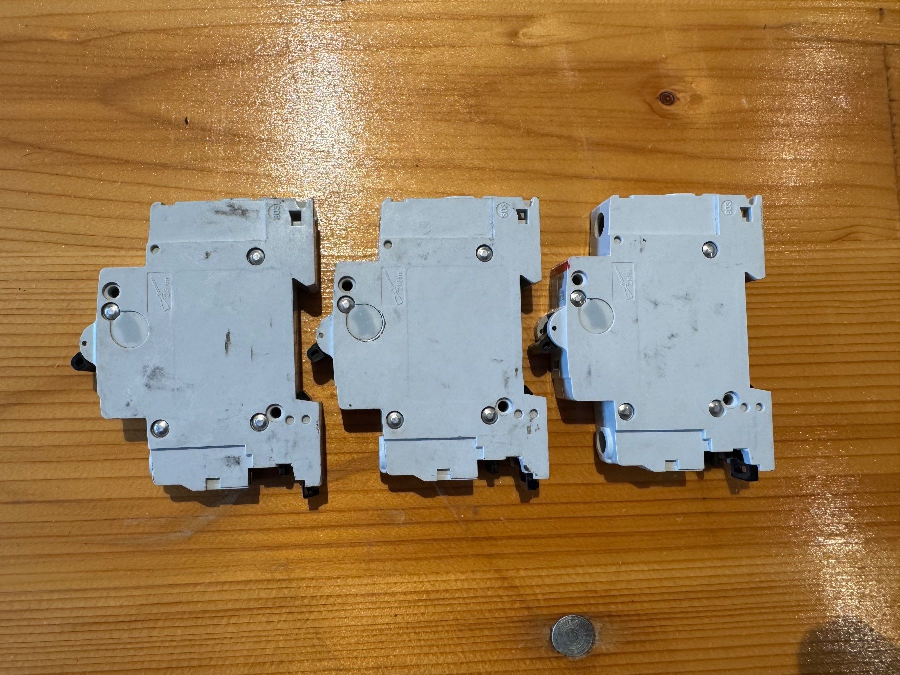 ABB Schalter: Leitungsschutzschalter 3 Stk. D32A ABB Swissline – Gebraucht aus Arisdorf von imbeck 1