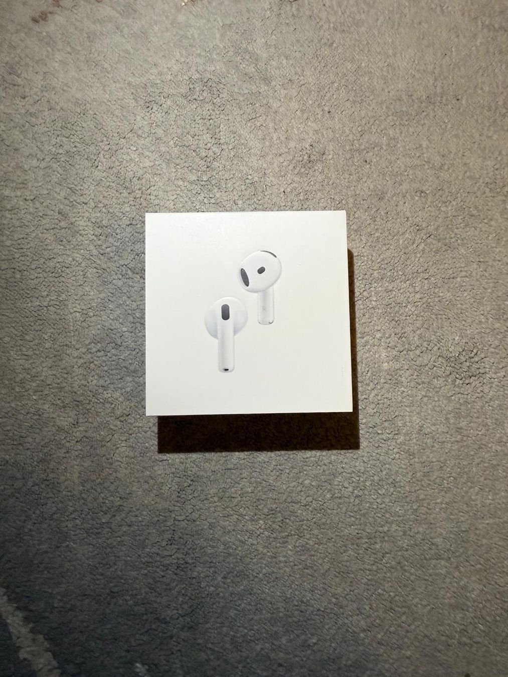 Apple Kopfhörer: AirPods 4 (mit ANC) – Neu und originalverpackt aus Le Grand-Saconnex von Byb